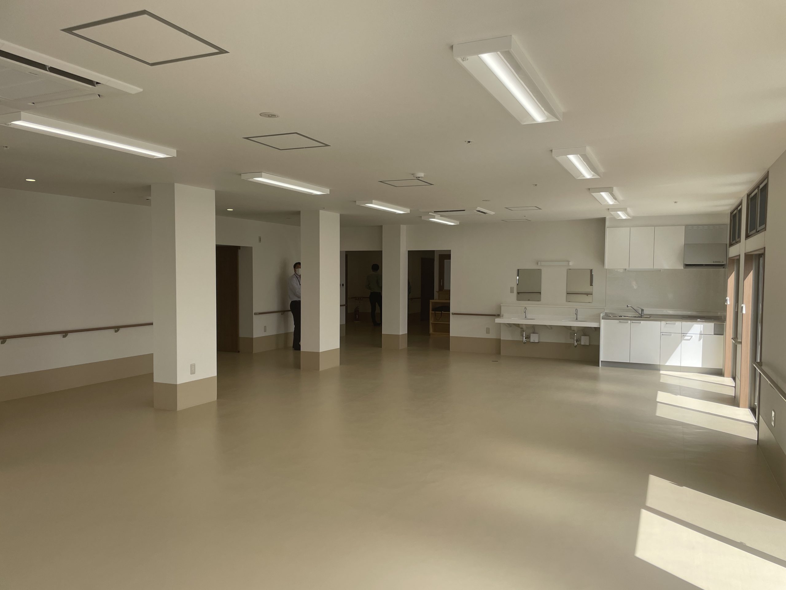 市坪　サービス付き高齢者住宅４